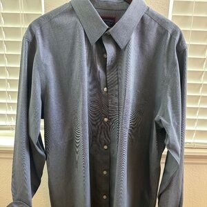 Untuckit Long Sleeve Button Up Shirt